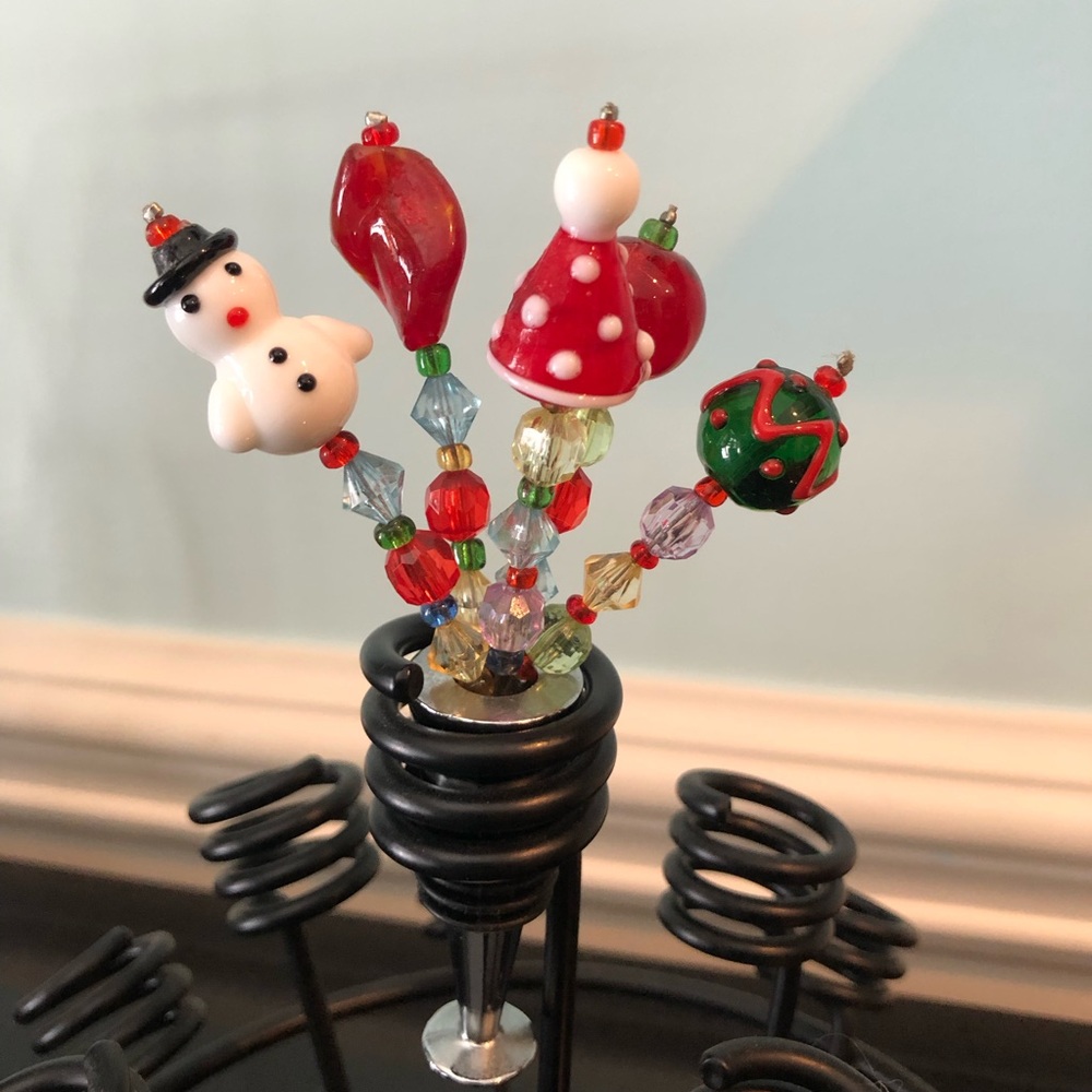 Wine bottle stopper